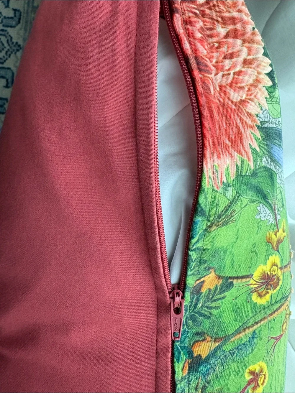 Tropical Palm Flamingo hand embroidery Pillow with feather insert in NEW !